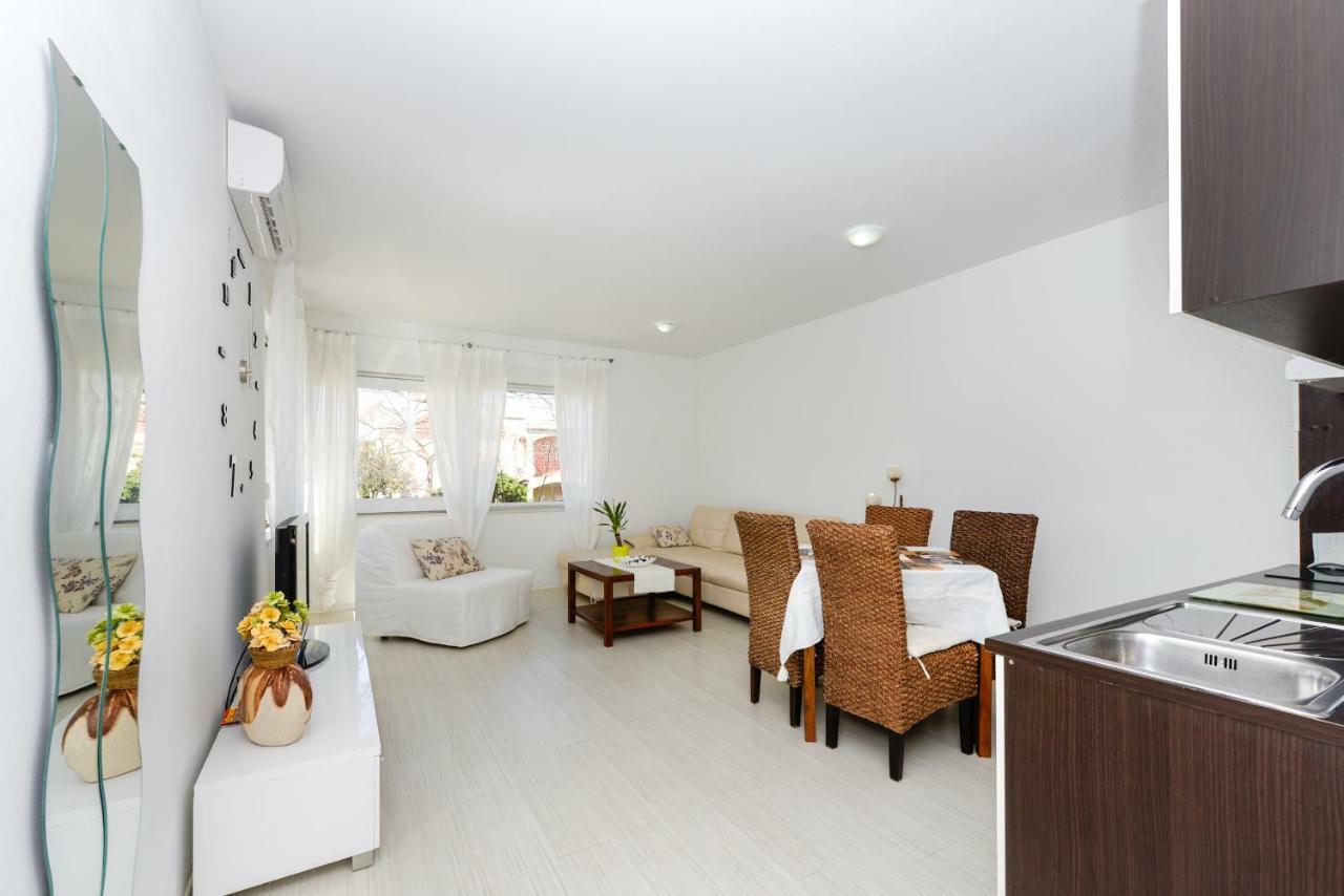 Deluxe Apartments Goya Zadar Luaran gambar